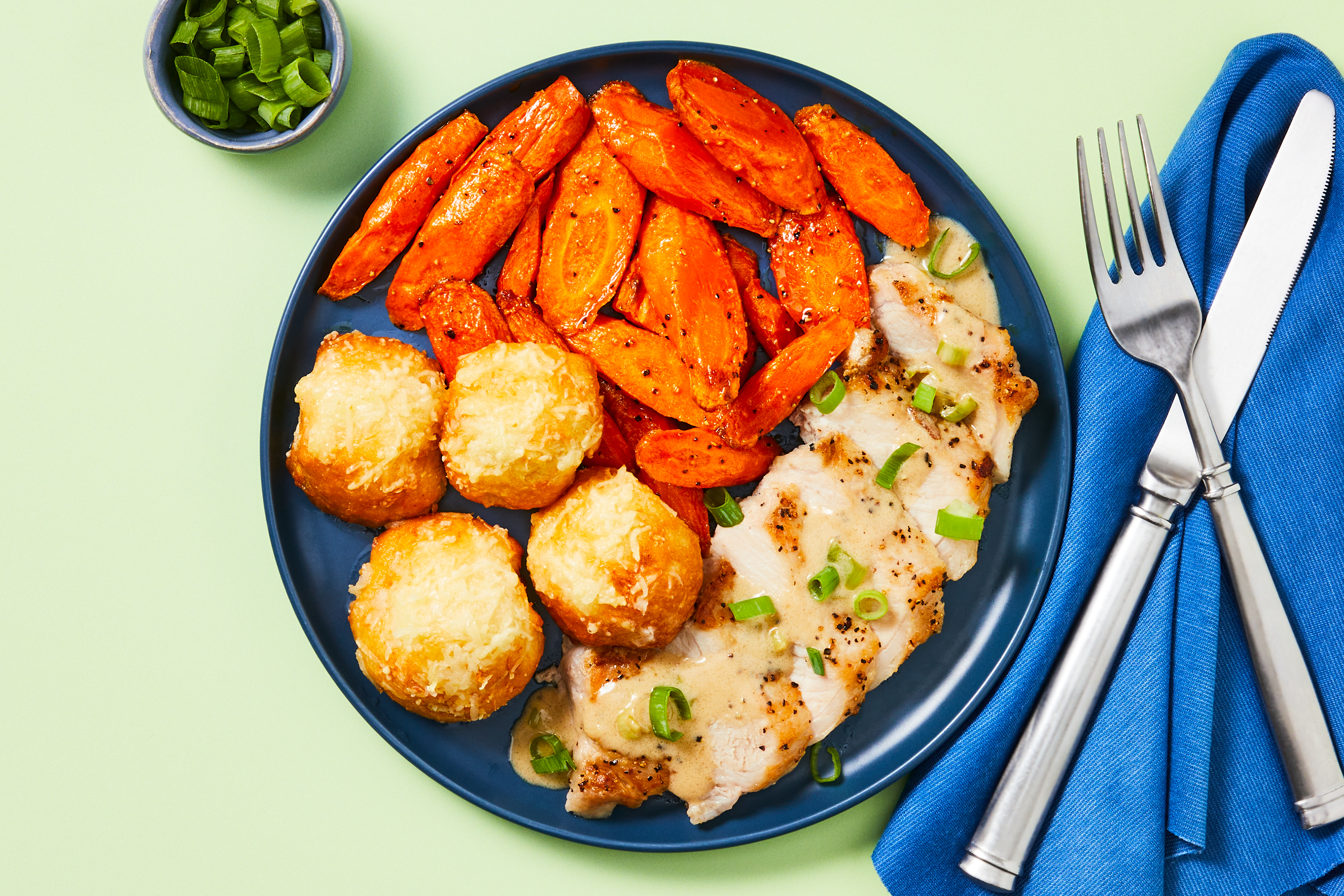 Scallion Pork & Cheesy Garlic Rolls