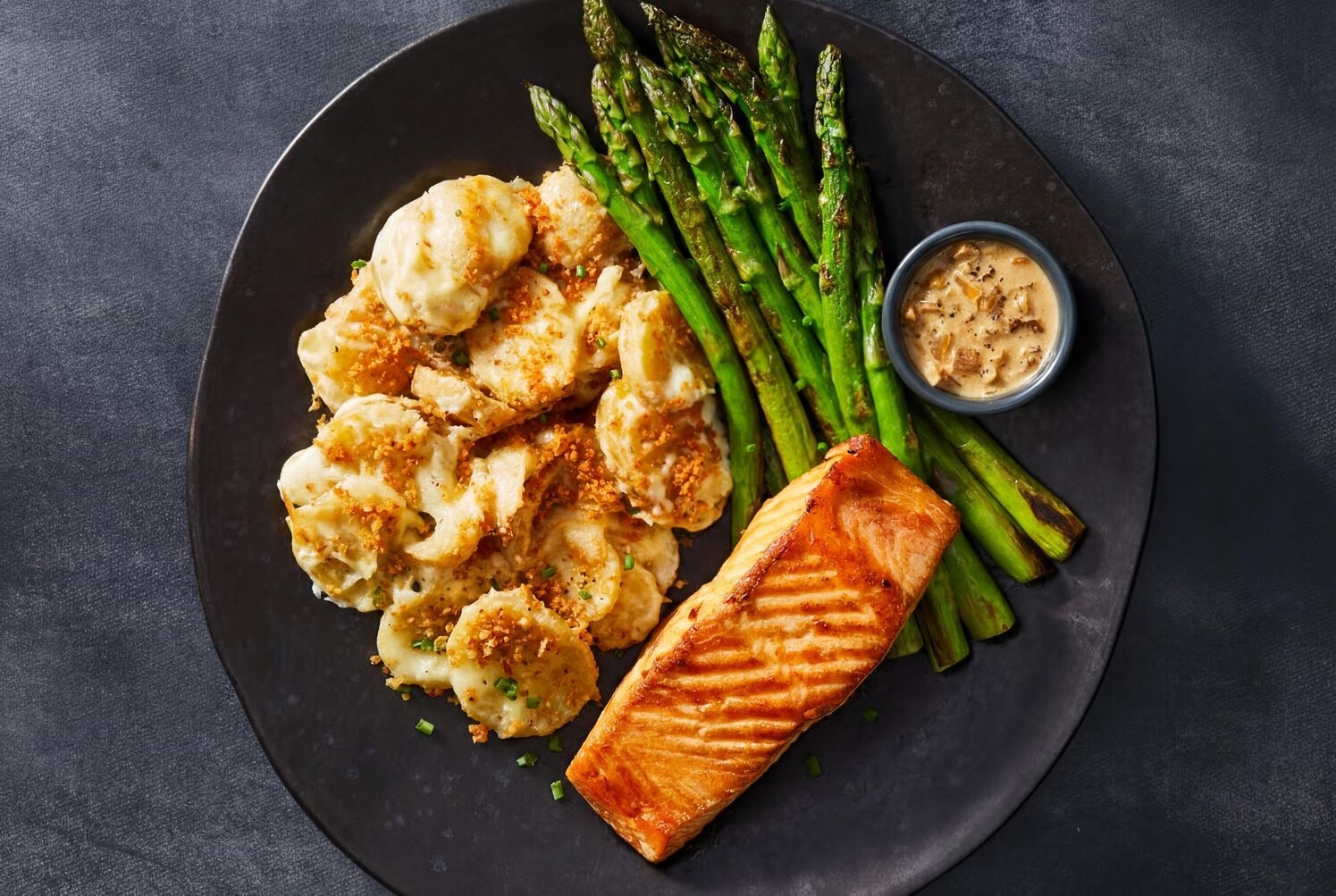 Salmon & Creamy Shallot Pan Sauce