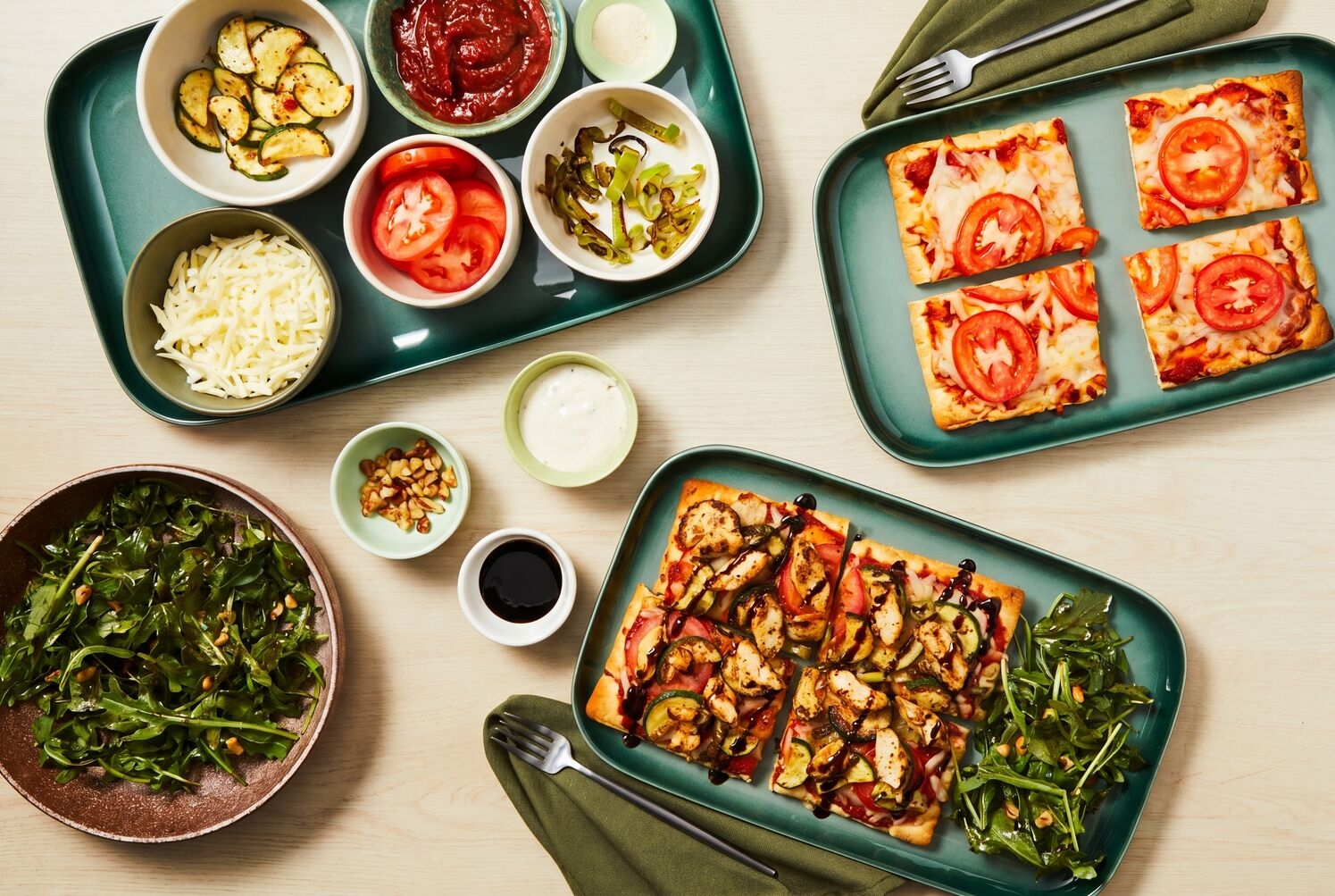 Veggie & Chicken Flatbread Pizza Bar