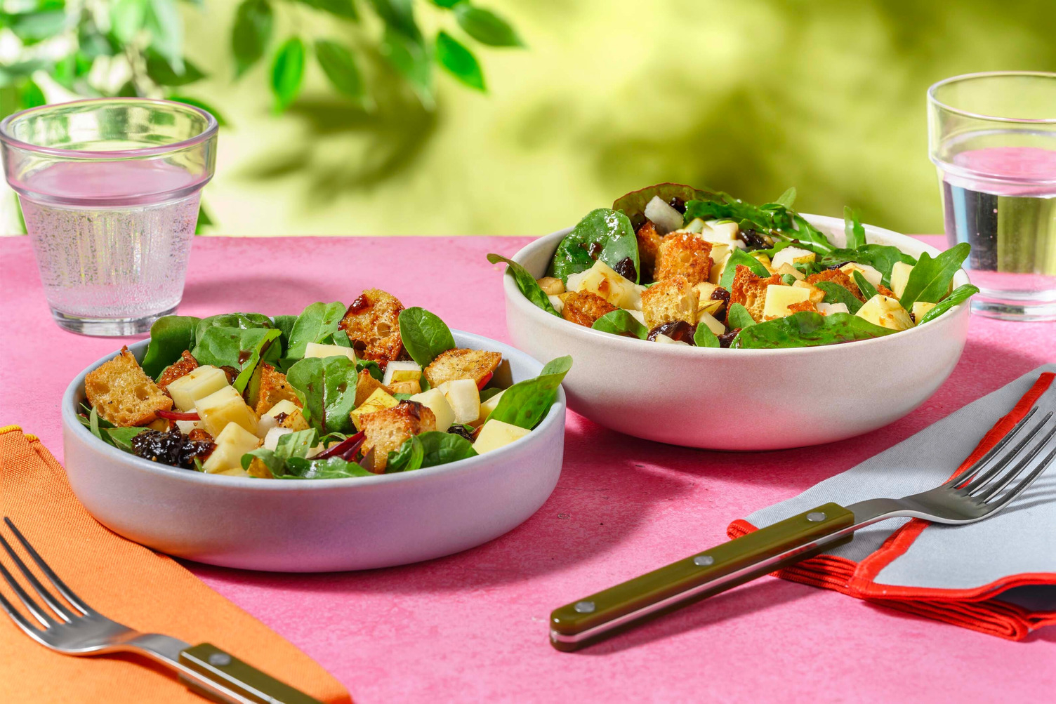 Ploughman's Cheddar Cheese and Apple Salad