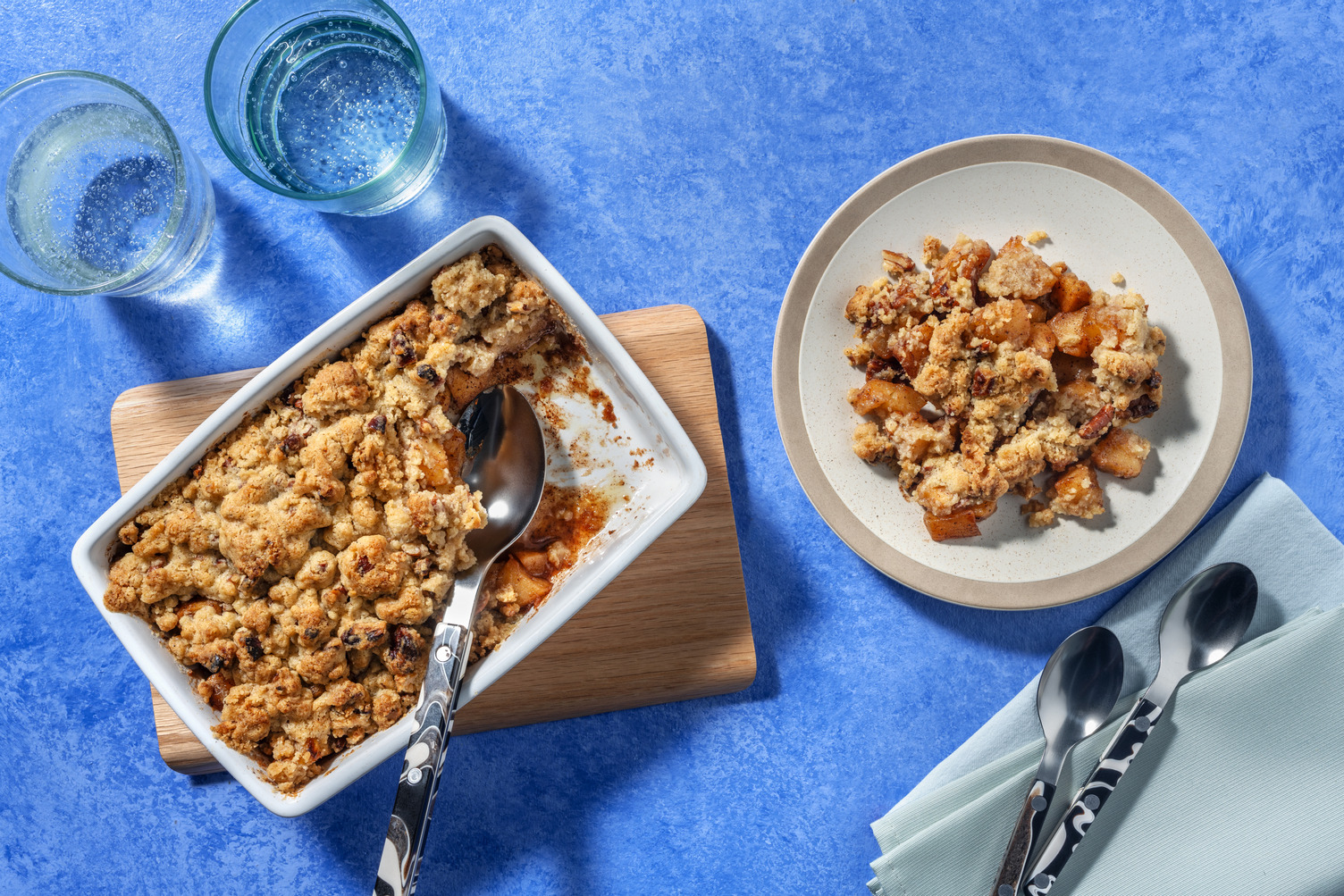 Crumble aux pommes & caramel maison