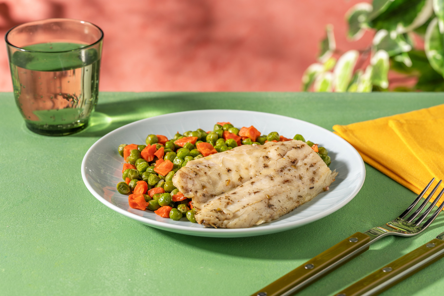 Filetto di branzino con verdure