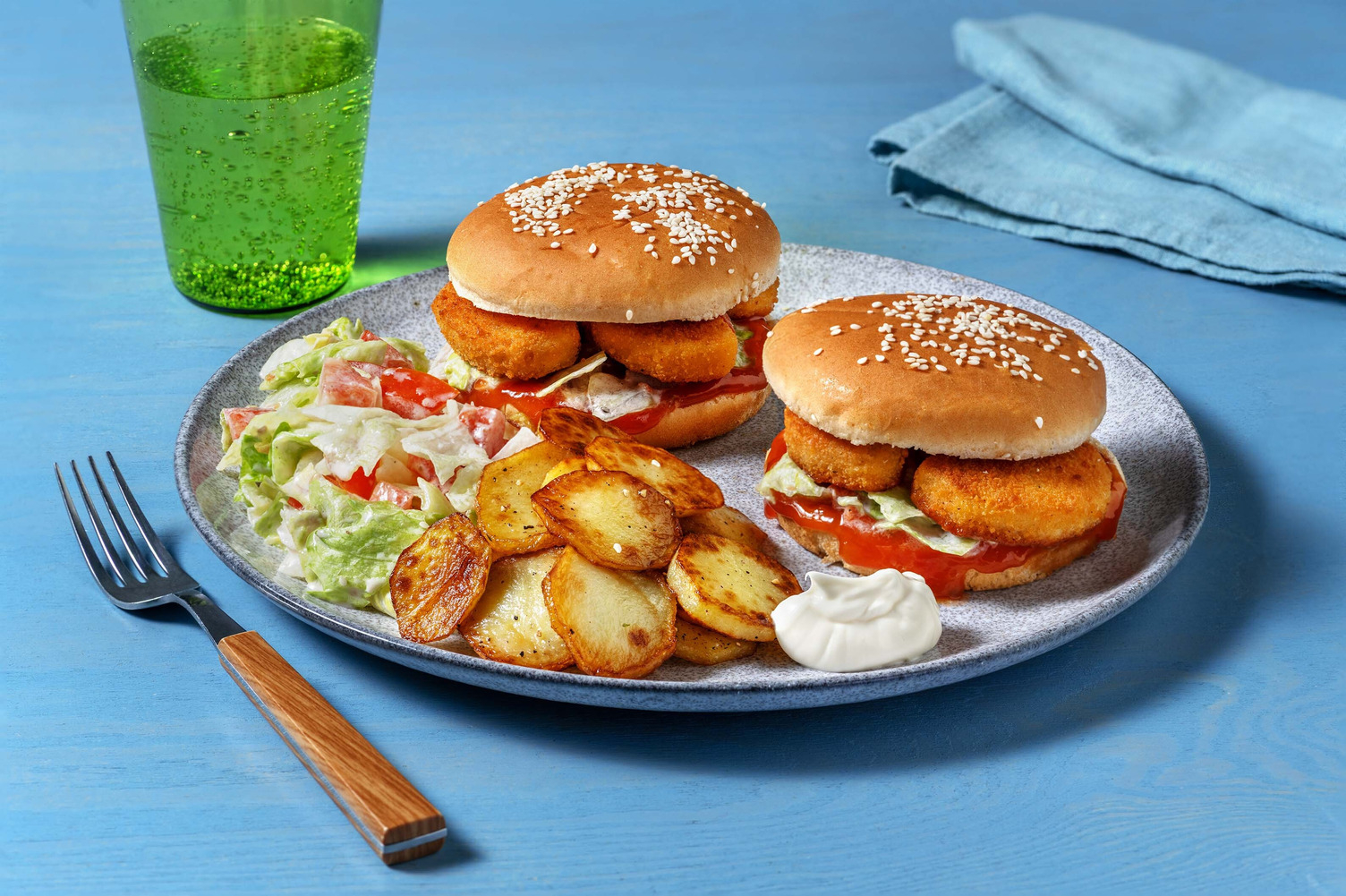 Mini-hamburgers met vegetarische nuggets