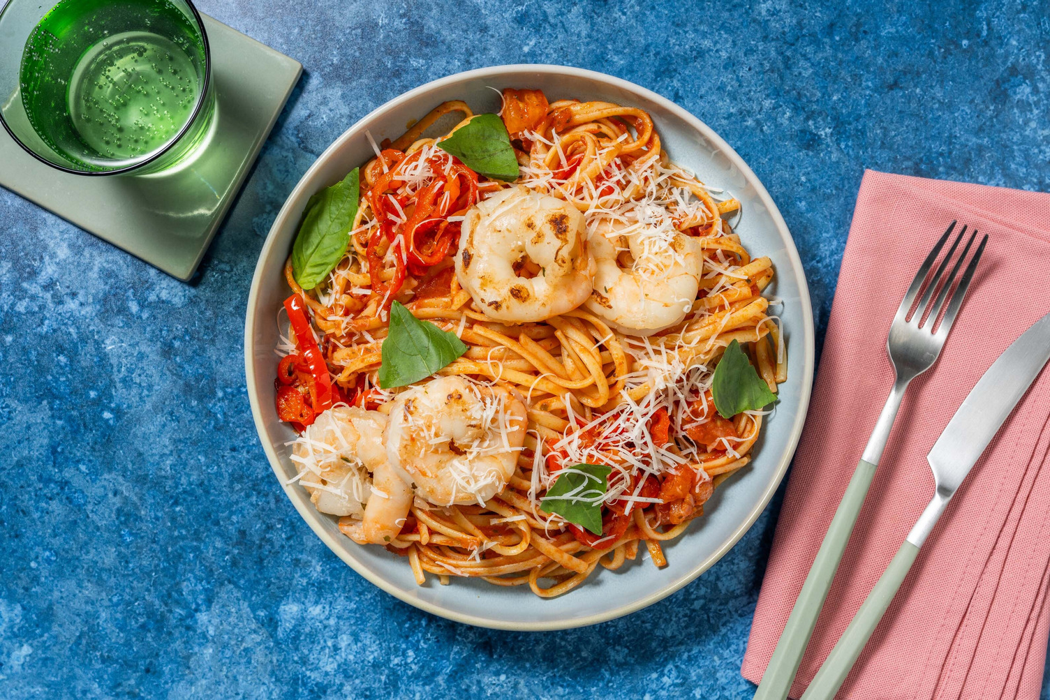 Linguine et grosses crevettes