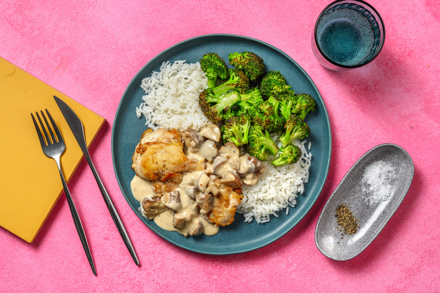 Pollo en salsa de setas (portobello)