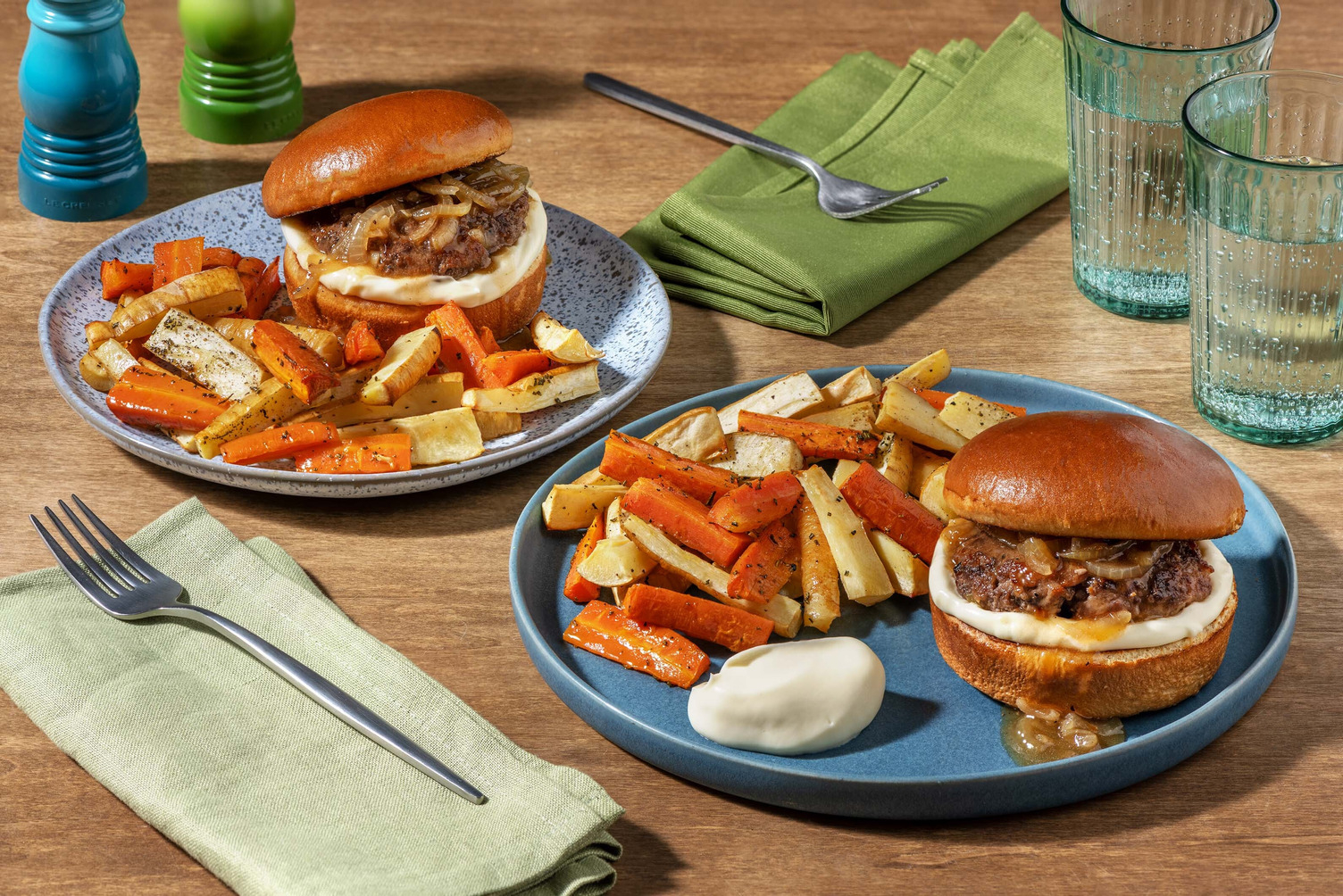 Saftig hamburgare på blandfärs