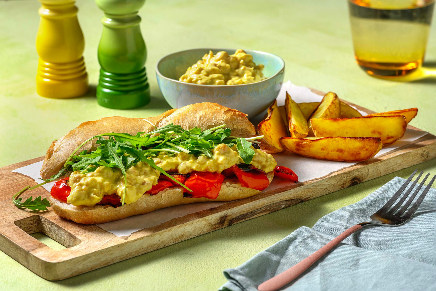 Baguette med curry- och kikärtsröra