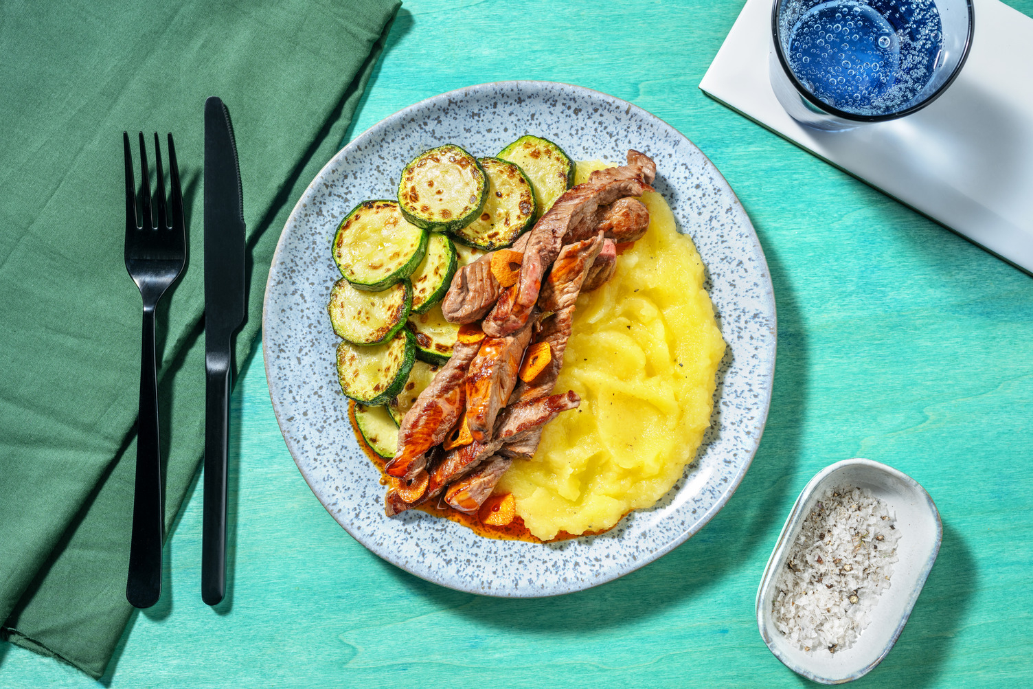 Ternera en salsa de pimentón