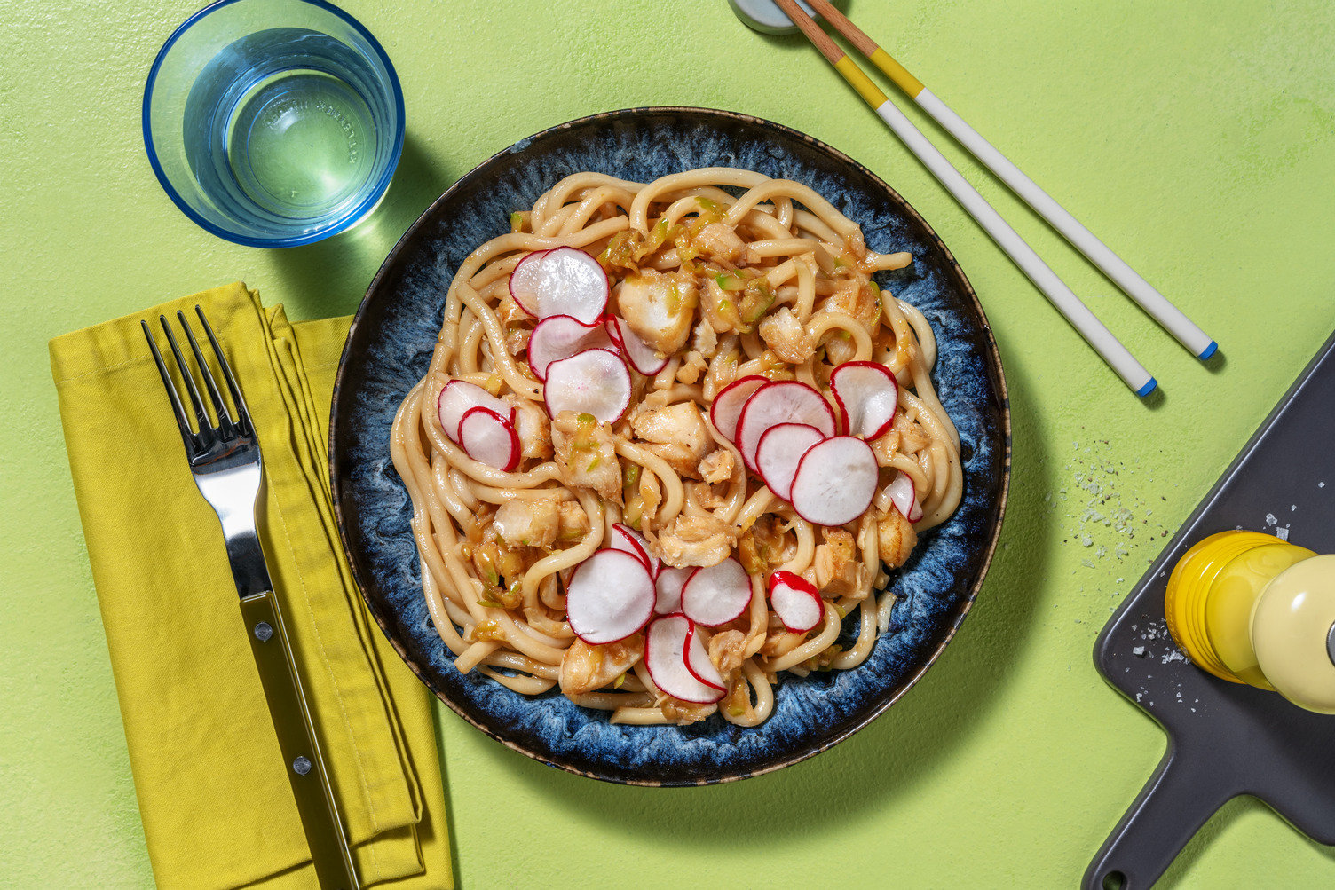 Udon e merluzzo saltati alla soia