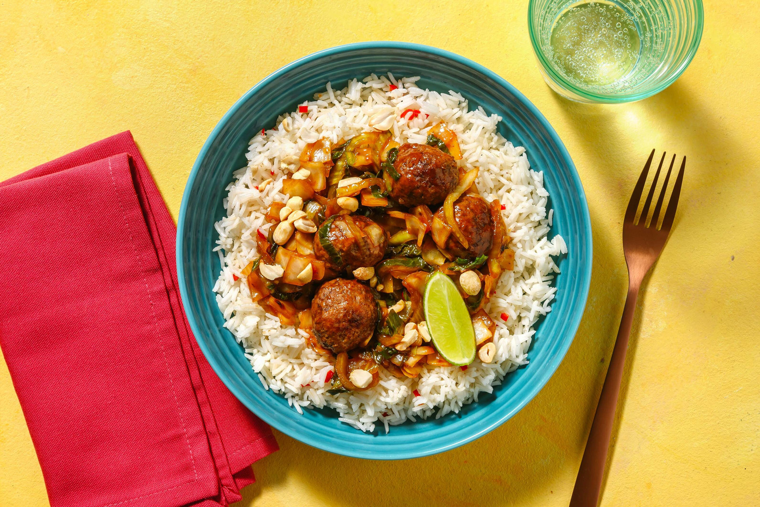 Koreaanse stir-fry met bulgogi-runderballetjes