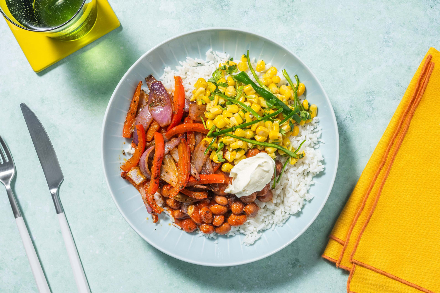 Mexicansk kidneybønne-fajitabowl