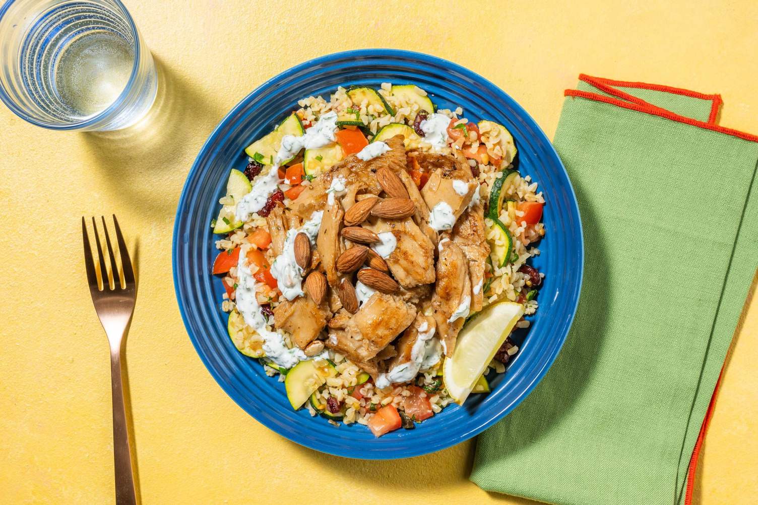 Bulgurbowl met vegetarische kipstukjes