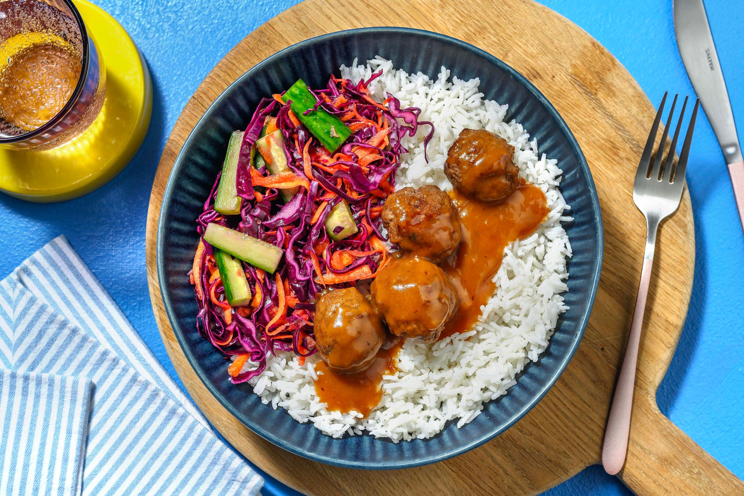 Honning- og soyaglaserte kjøttboller