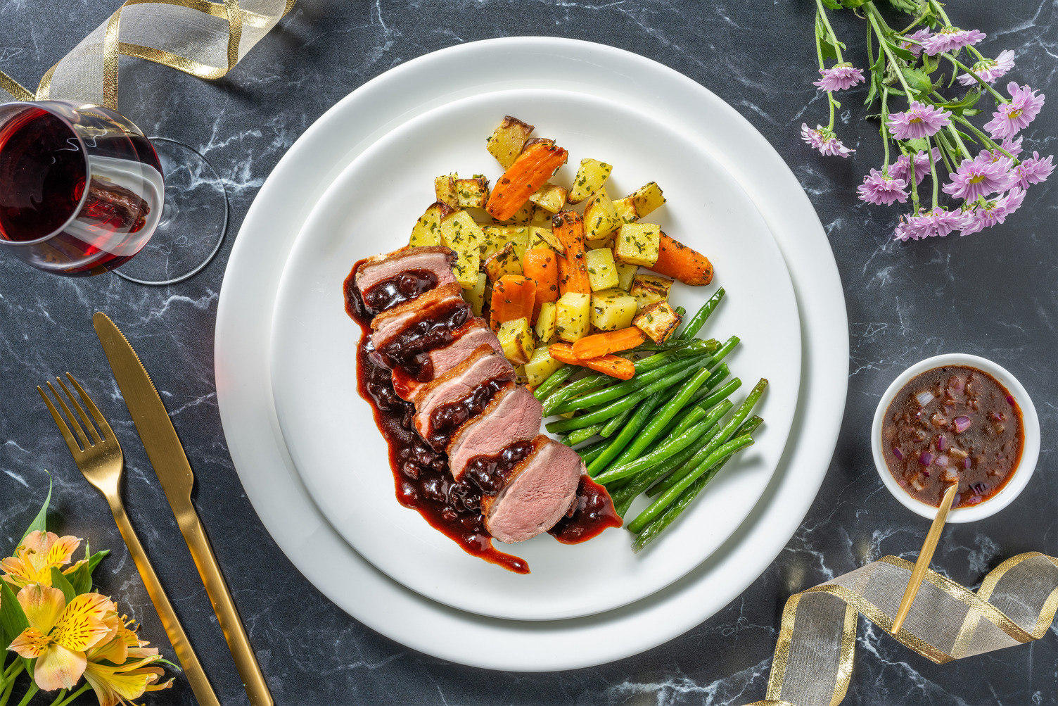 Magret de pato con salsa de ciruela