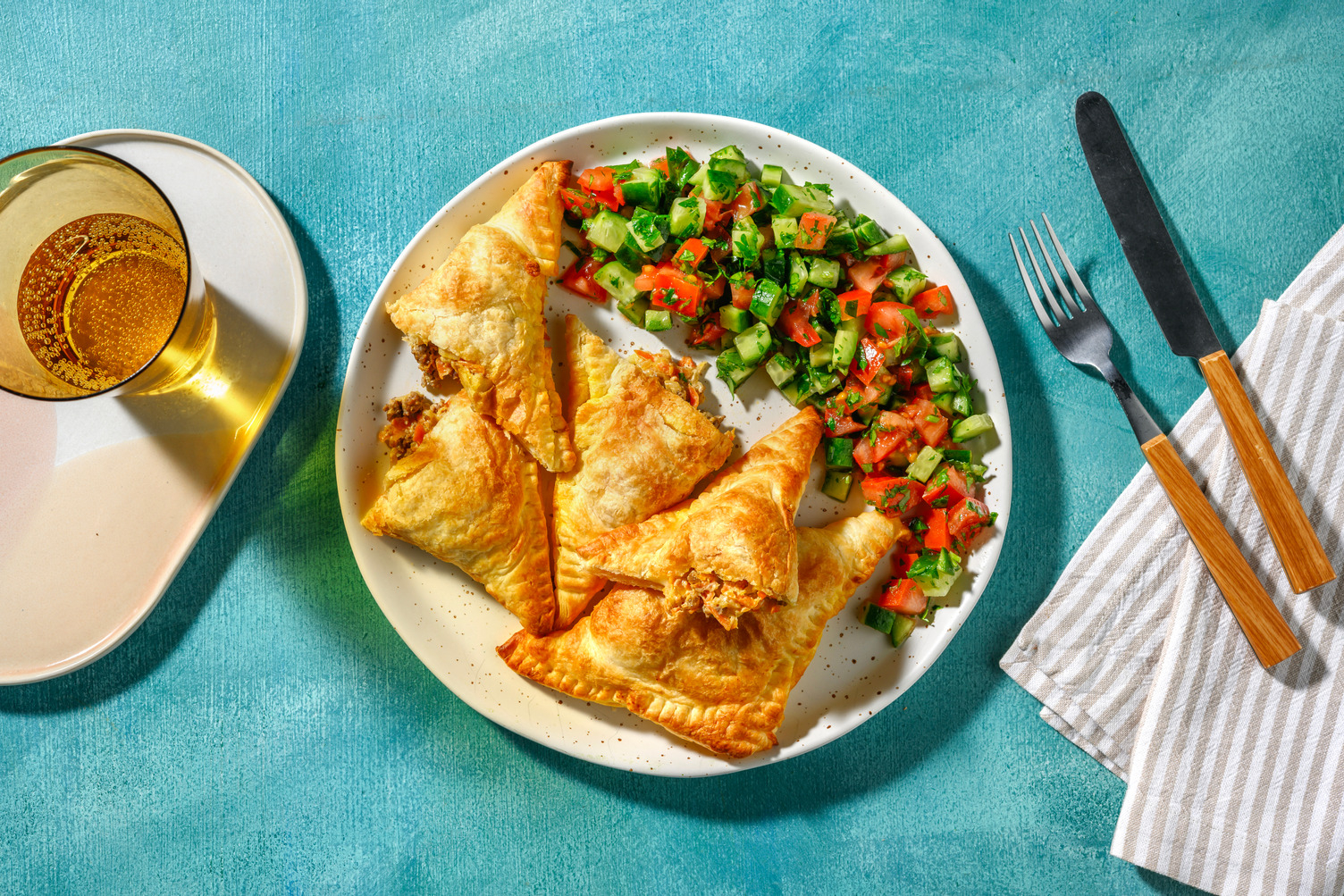 Zelfgemaakte empanada's met veggie gehakt