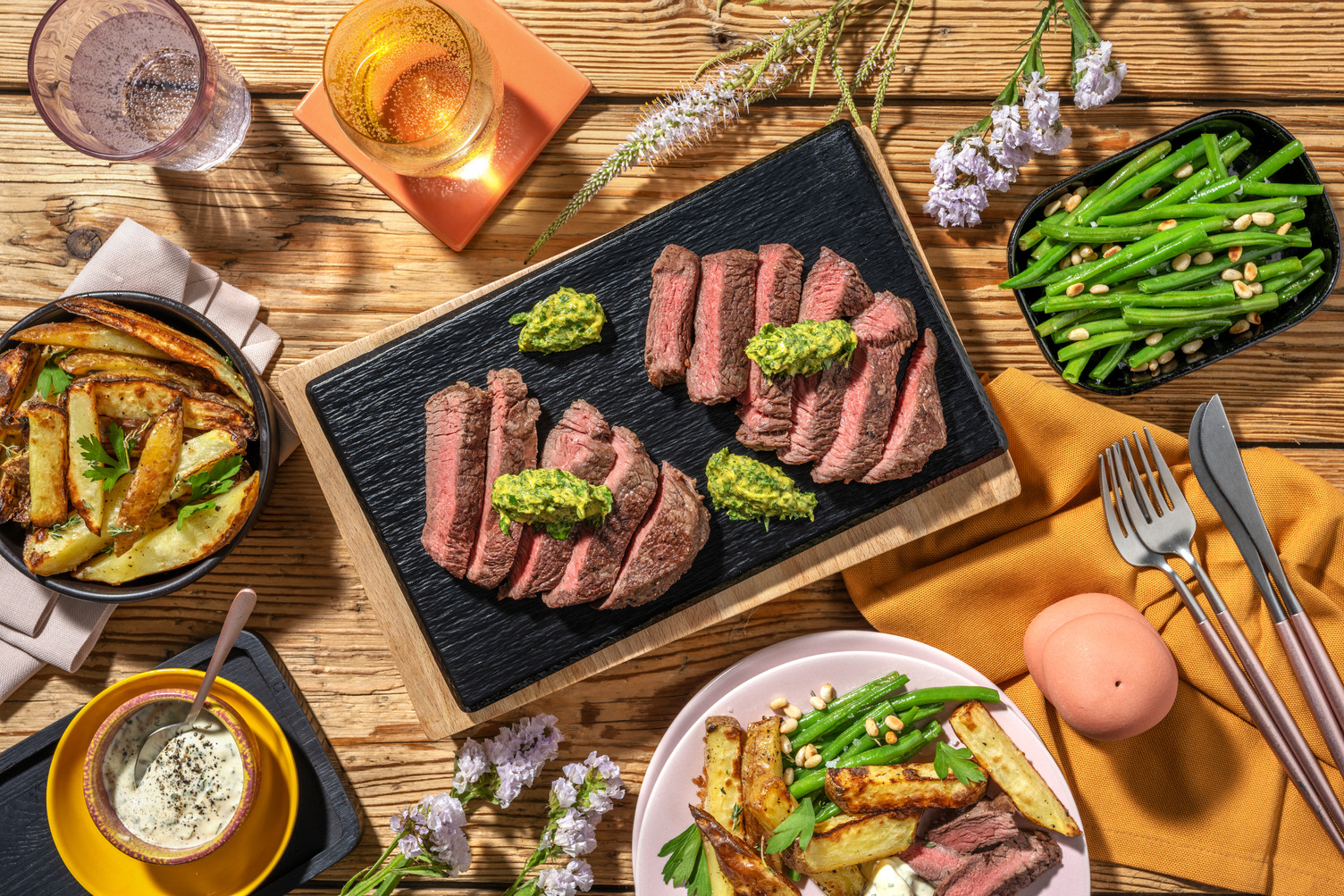 ”Steak frites” och bearnaisemajonnäs