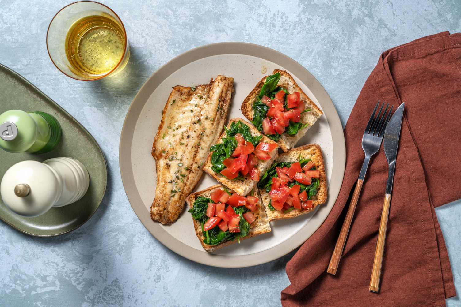 Filetto di orata al burro ed erbe aromatiche