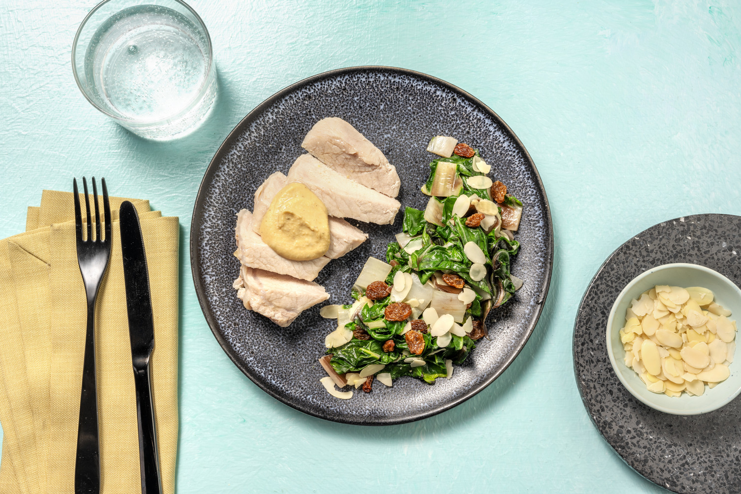 Fettine di maiale in salsa "finta tonnata"