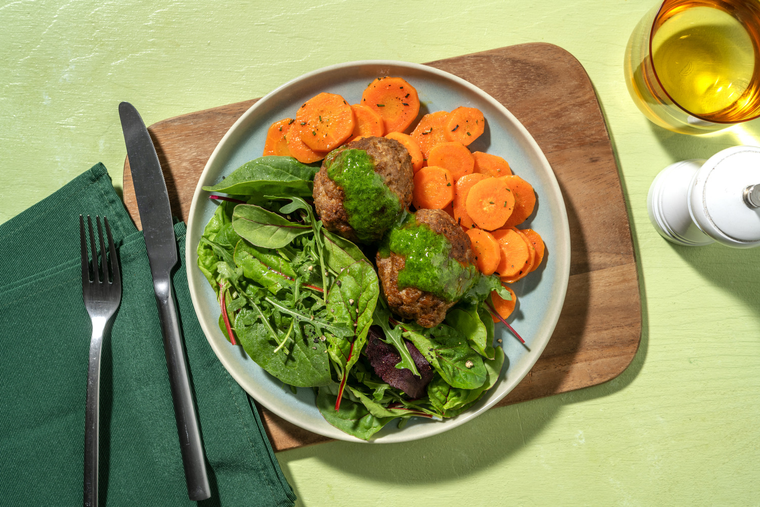 Polpette di carne in salsa al prezzemolo