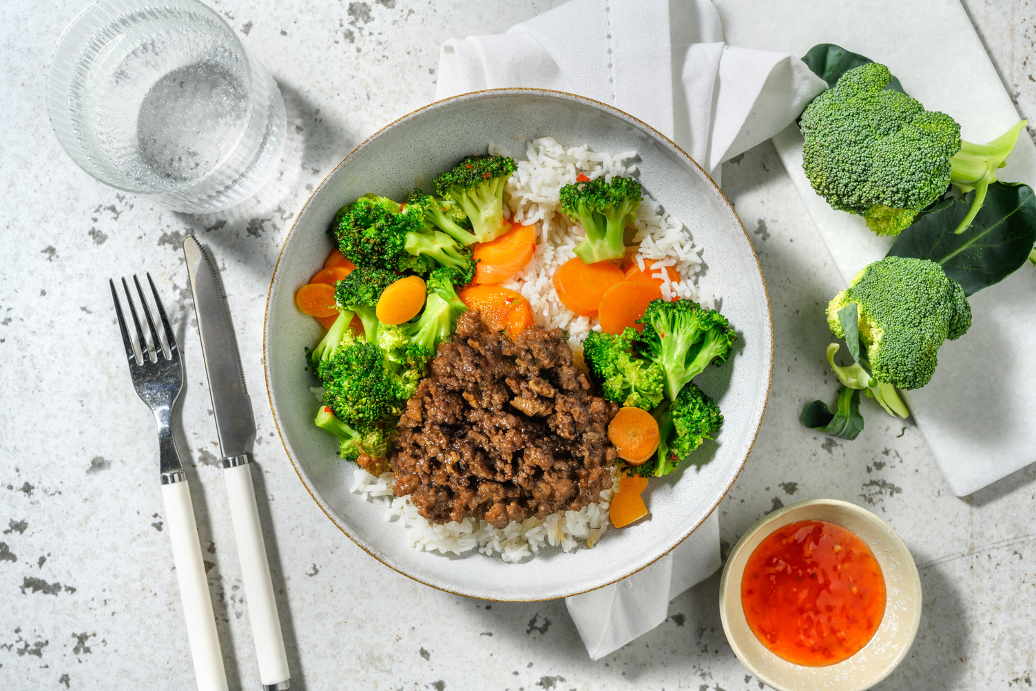 Reisbowl mit Bio-Rinderhack-Hoisin