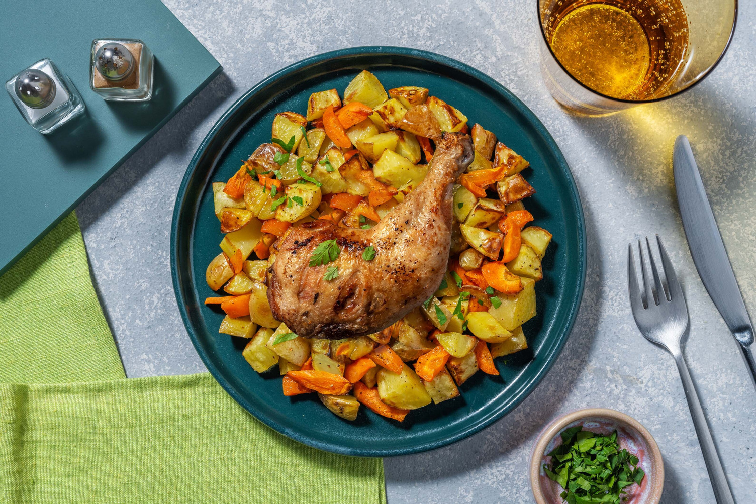 Poulet grillé, sauce aux noix & figue