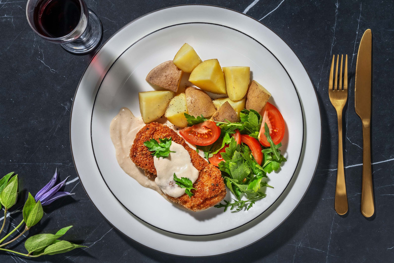 Middelhavsinspireret svineschnitzel 