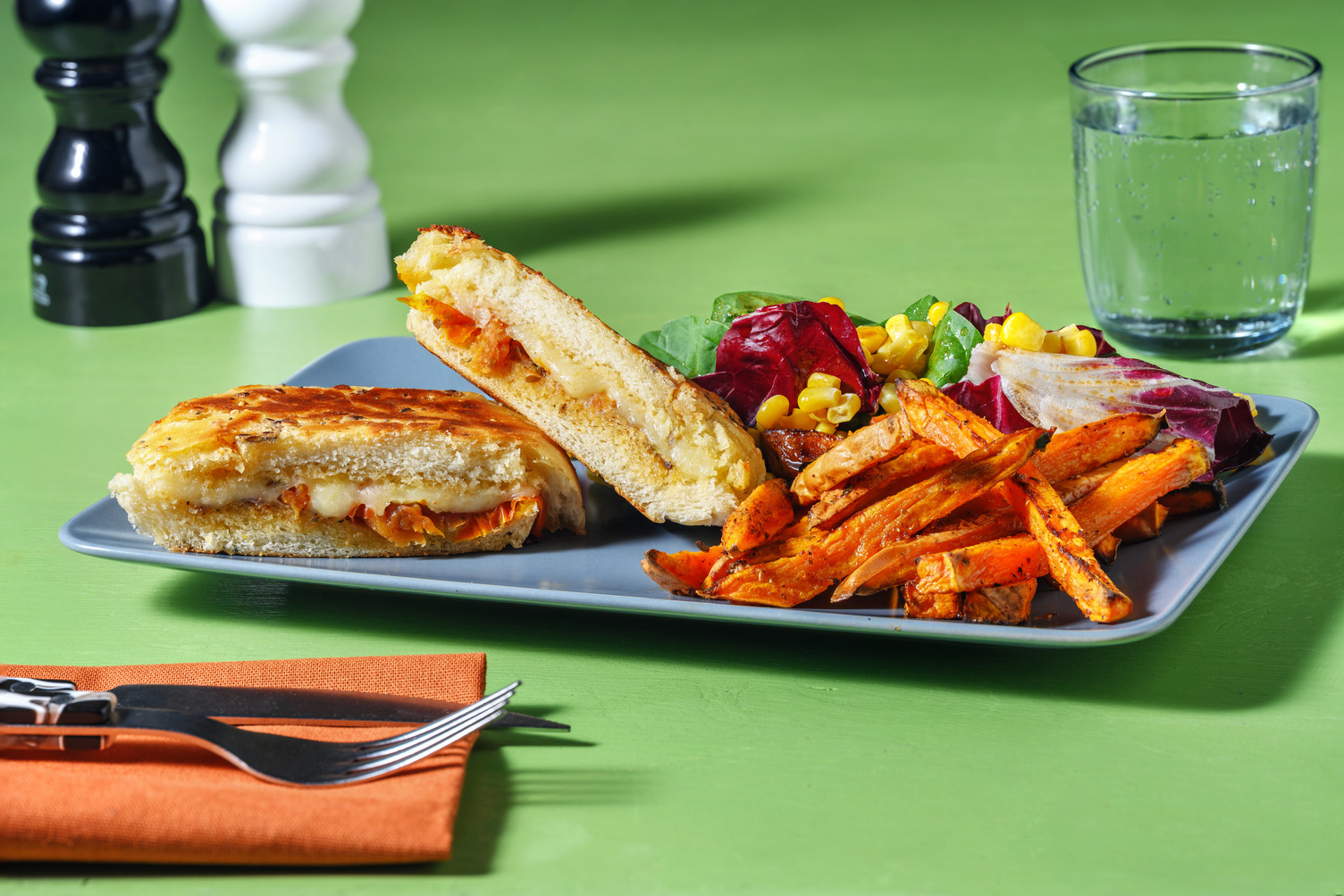 Croque Tex-Mex veggie au cheddar