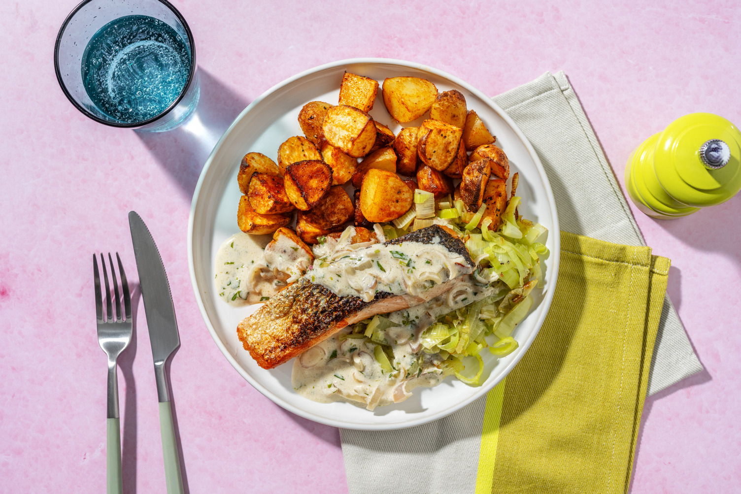 Saumon sauce à l'estragon & grenailles