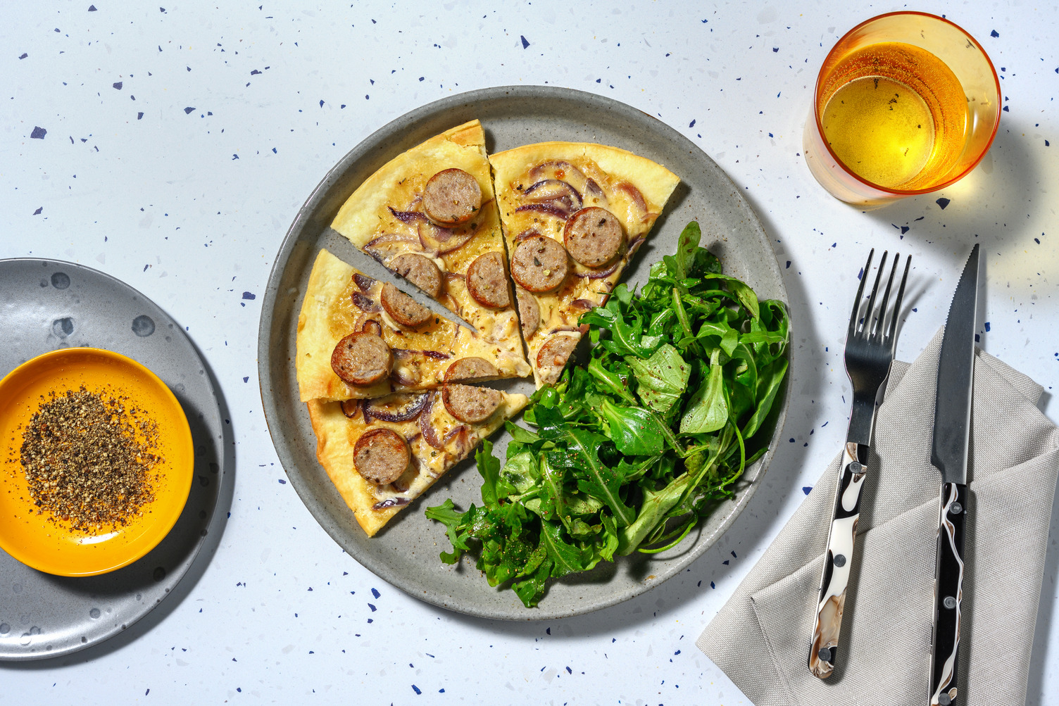 Tarte fine boudin blanc & oignons