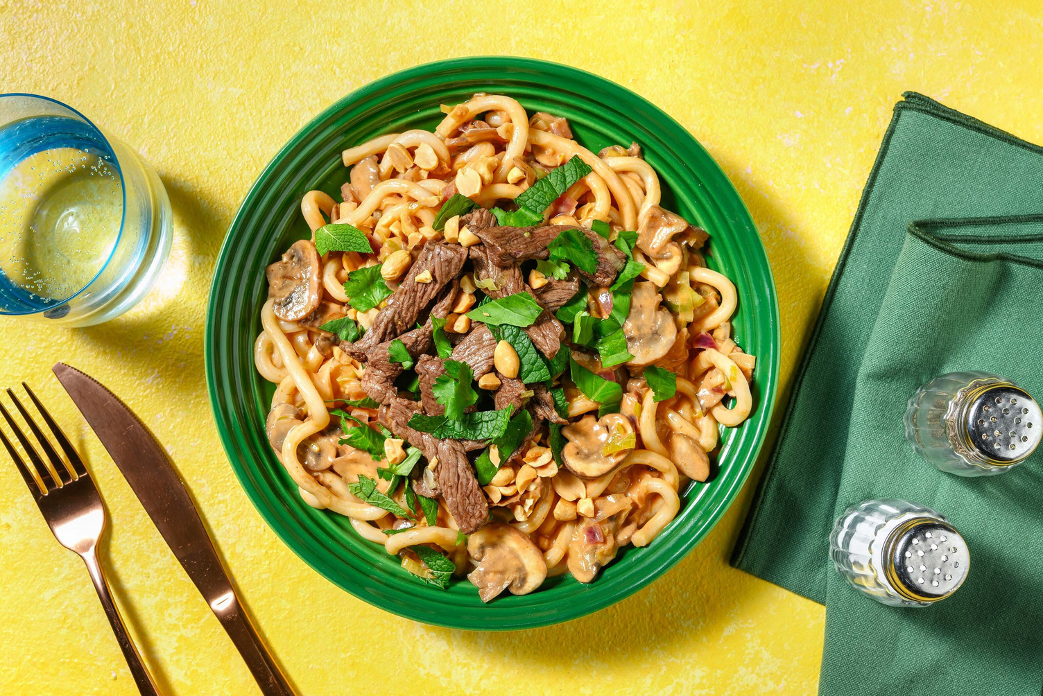 Nouilles udon et émincés de steak en sauce teriyaki au mascarpone