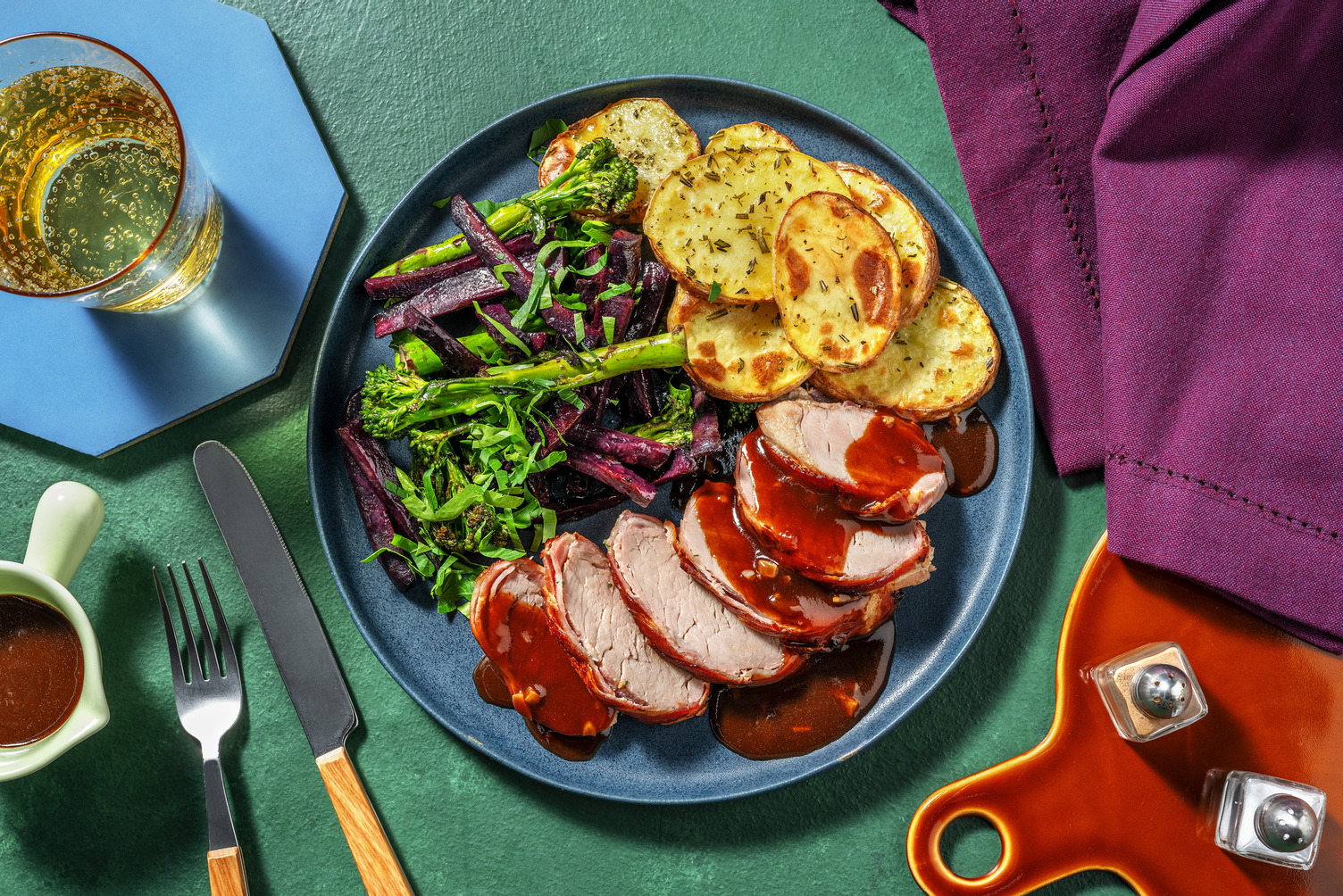 Baconsvøbt svinekød 