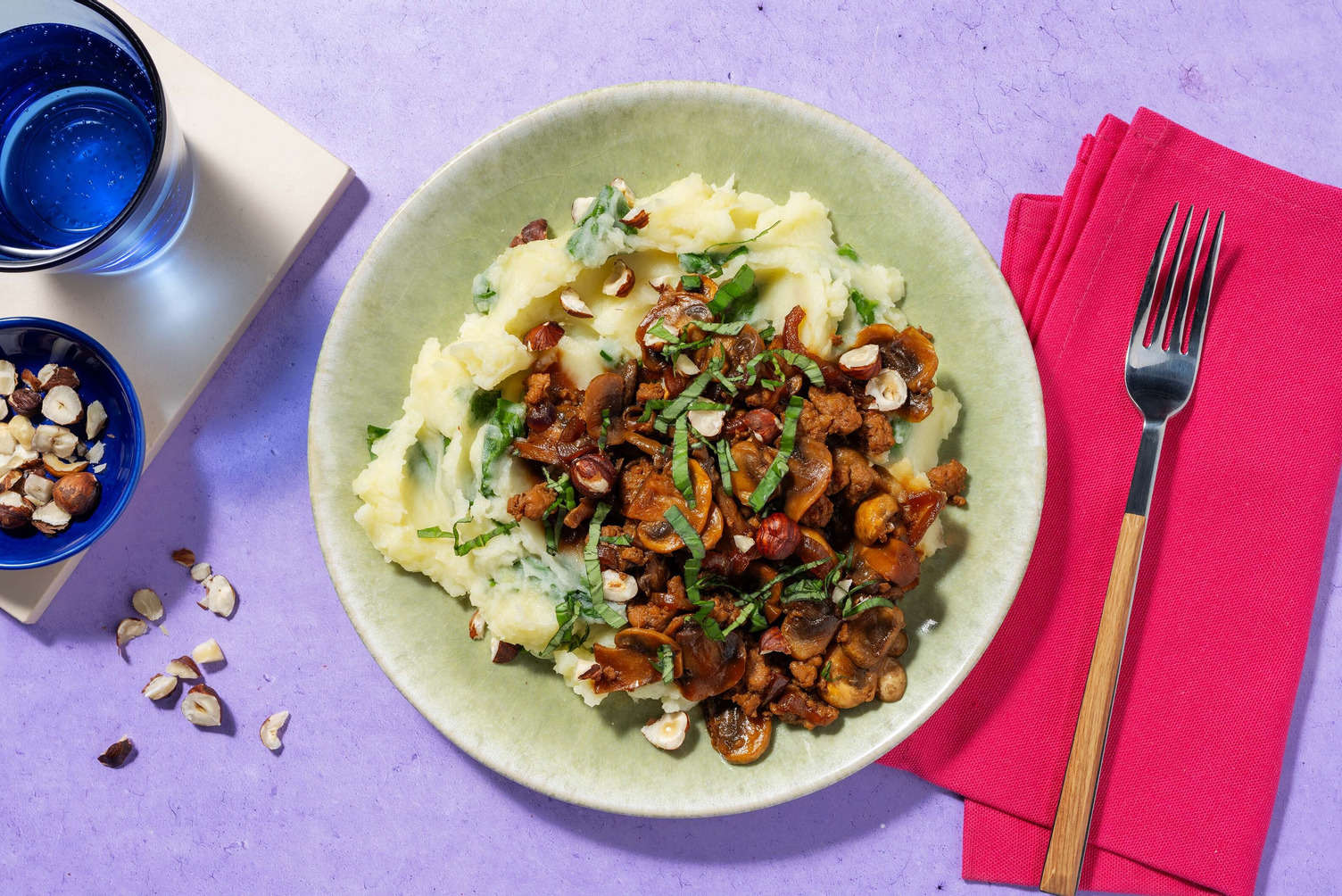 Stoemp d’épinard, haché de porc fermier et jus de viande