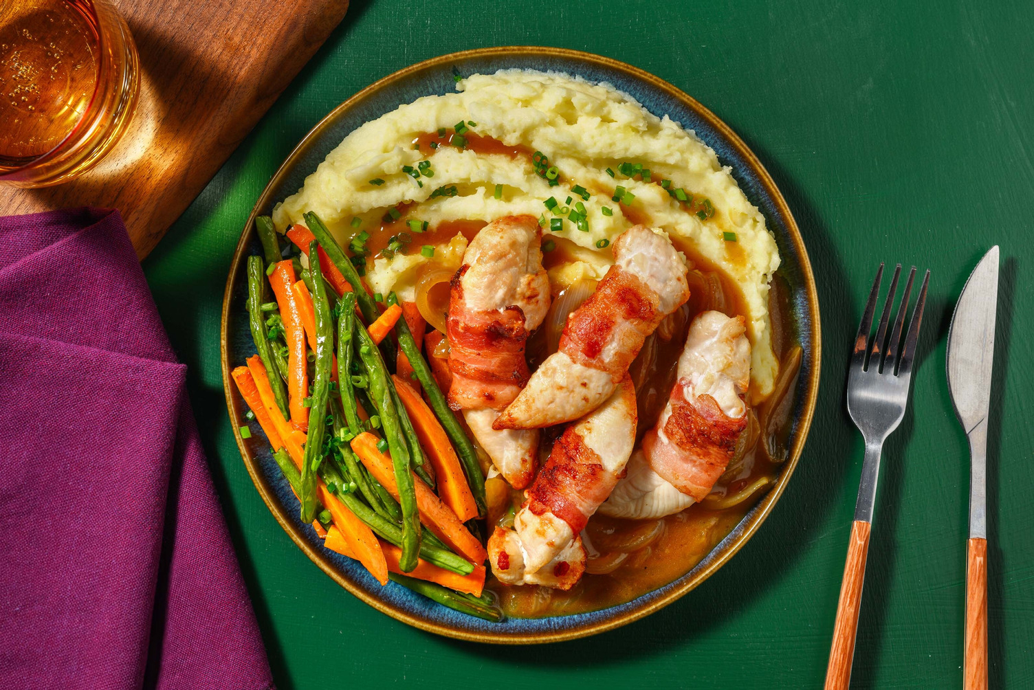 Baconlindad kyckling