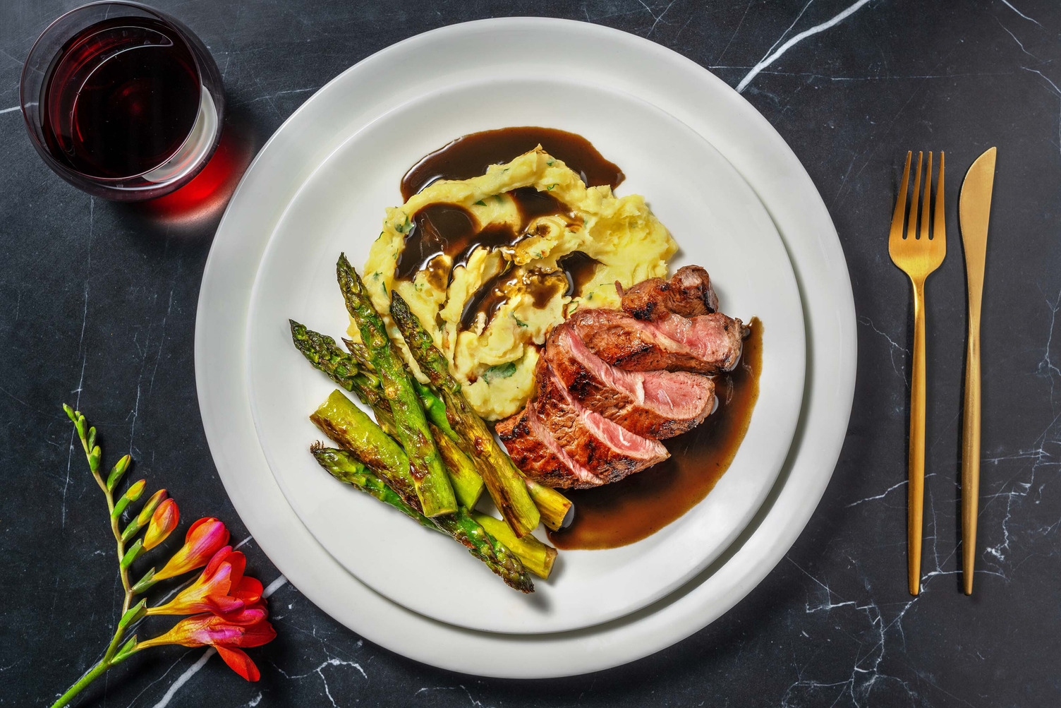 Pepper Crusted Venison Steak and Red Wine Jus