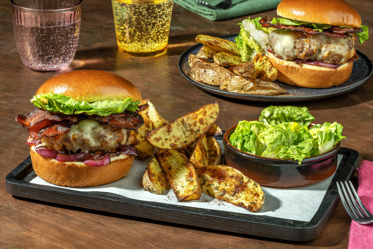 Crispy Bacon & Caramelised Onion Cheeseburger