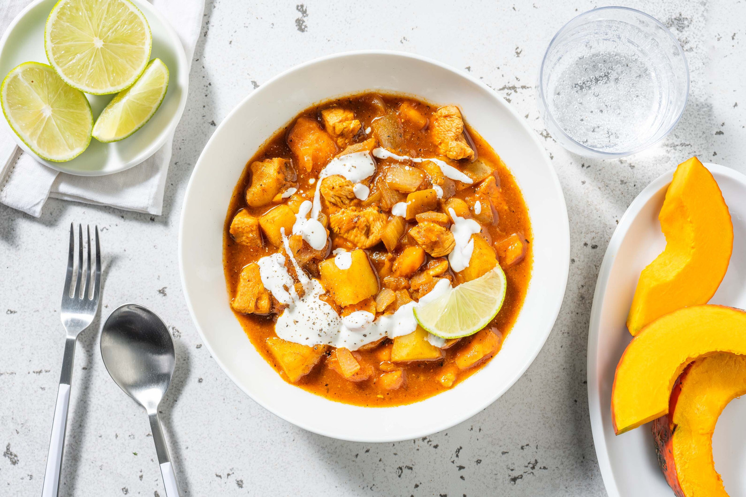 Rotes Süßkartoffel-Curry mit Bio-Hähnchen