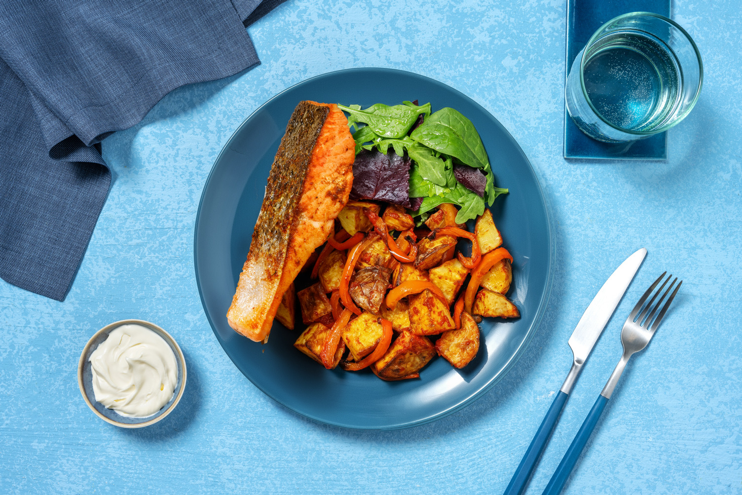 Chipotle Salmon Fajita Traybake