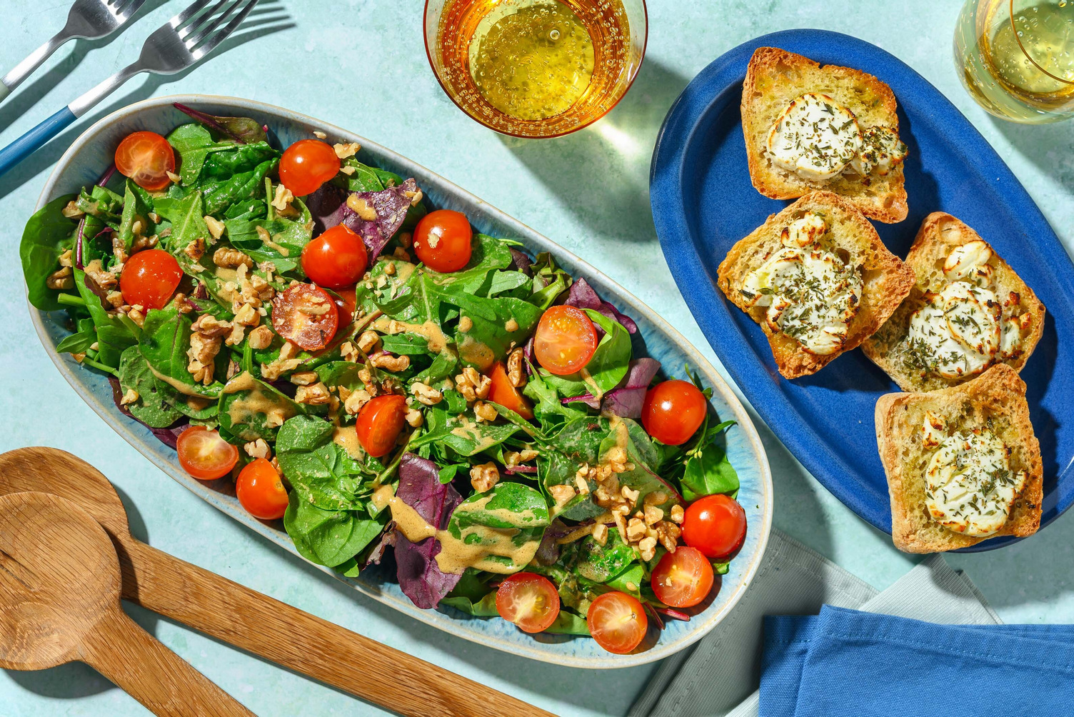 Salade de chèvre chaud