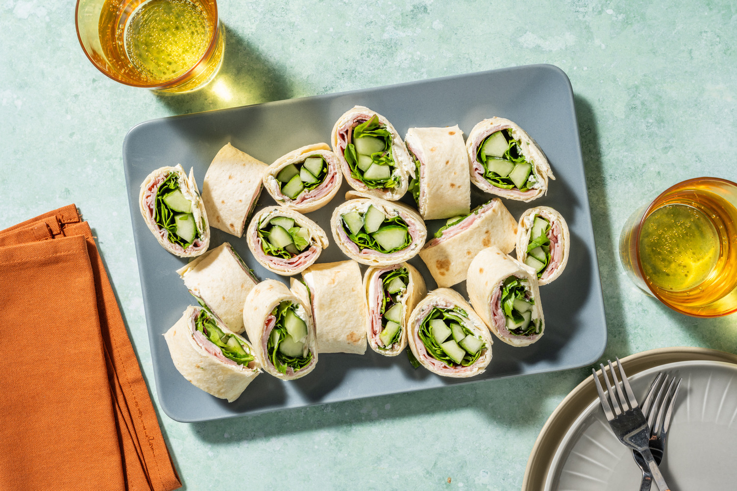 Mini-wraps jambon & fromage frais aux herbes