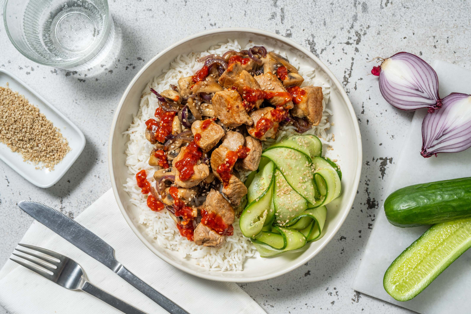 Rice bowl aux émincés de porc