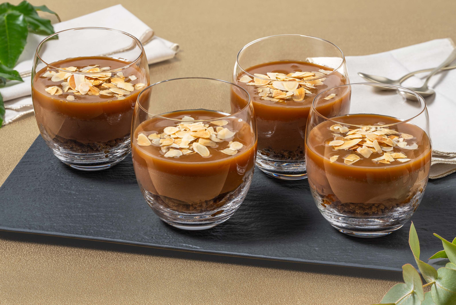 Millionaire's Cheesecake Christmas Puddings