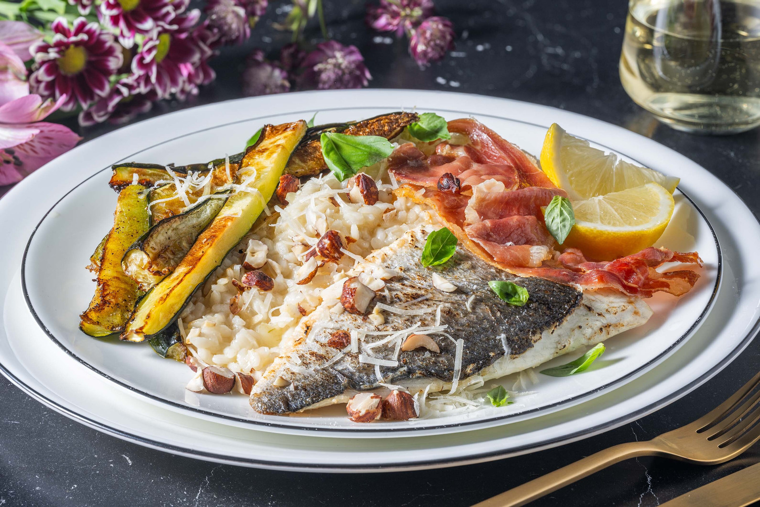 Dorade met serranoham