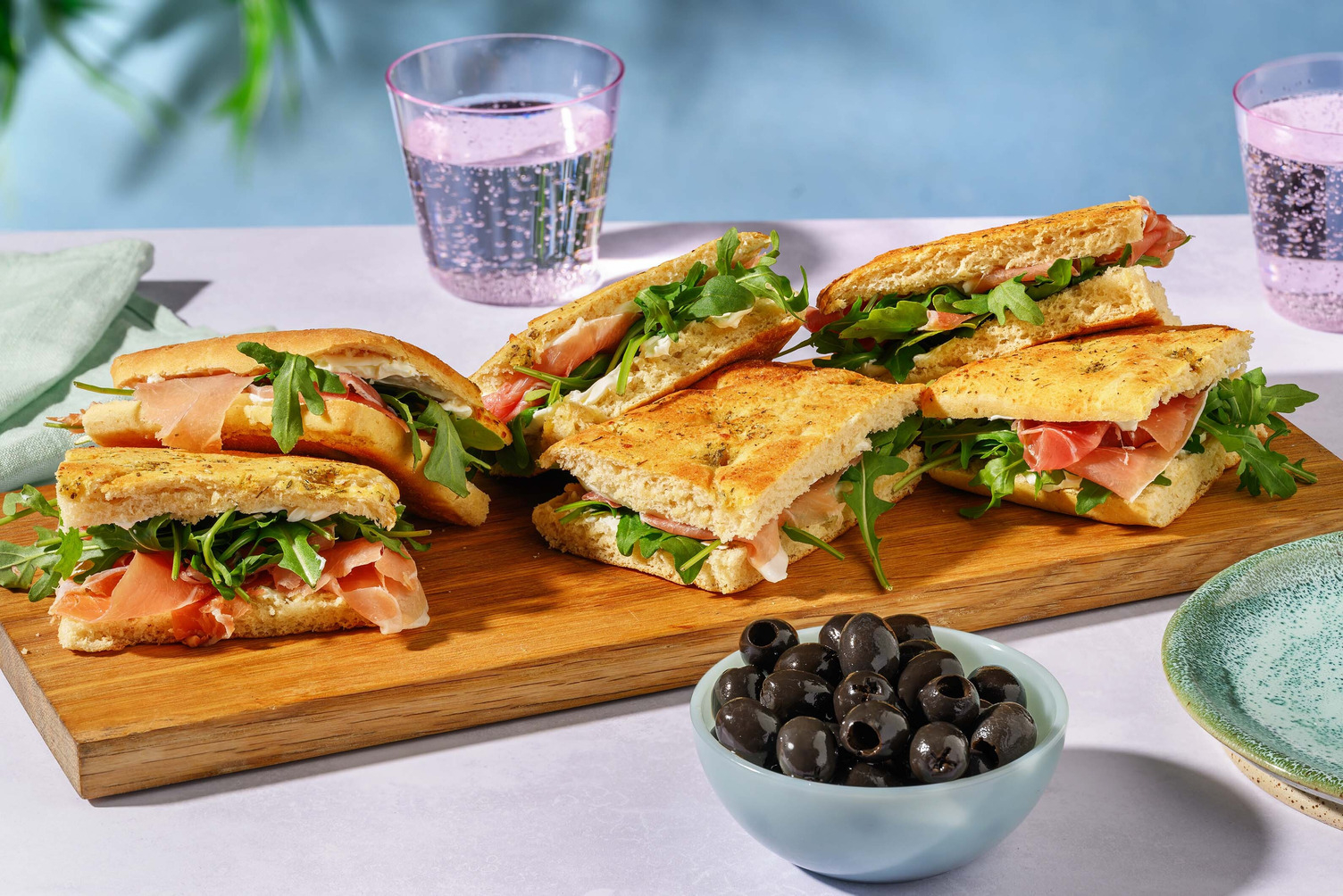 Mediterrane Focaccia Sandwiches zum Teilen
