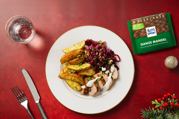 Bio-Schweinefilet mit Rotkohl und Rosmarin-Kartoffeln