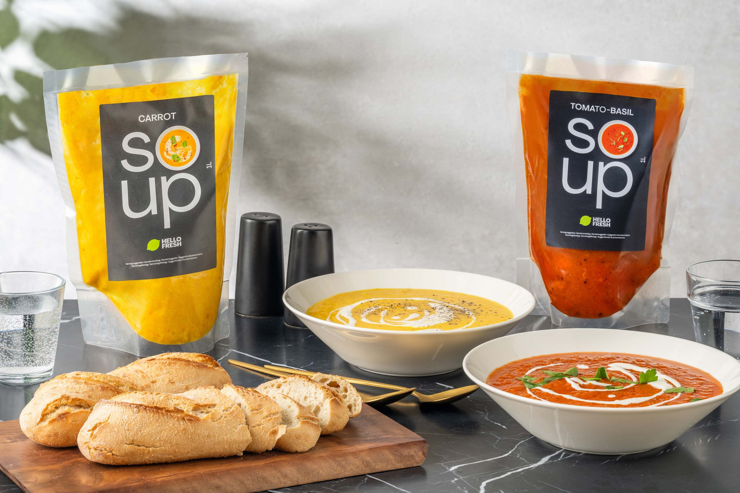 Soupe duo - Soupe de tomates et basilic & Soupe de carotte au lait de coco