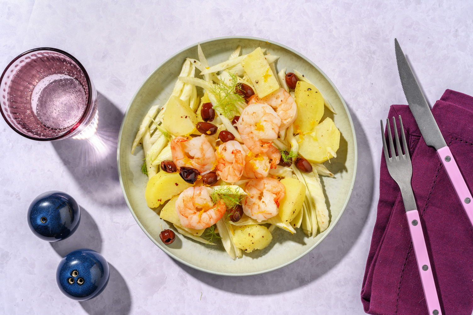 Insalata di mare di gamberi e patate 