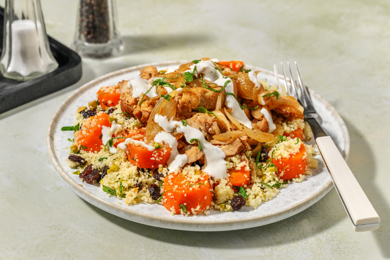 Pollo alla marocchina e salsa yogurt