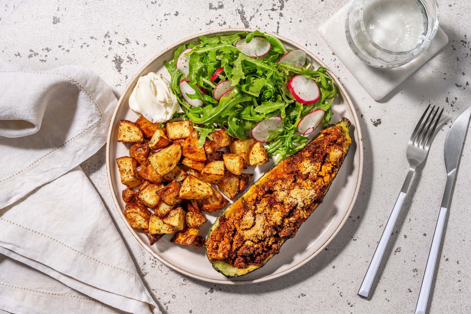 Vegetarisk ragufylld zucchini