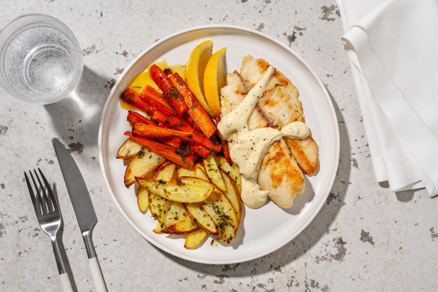 Filet de pangasius en sauce crémeuse à la ciboulette