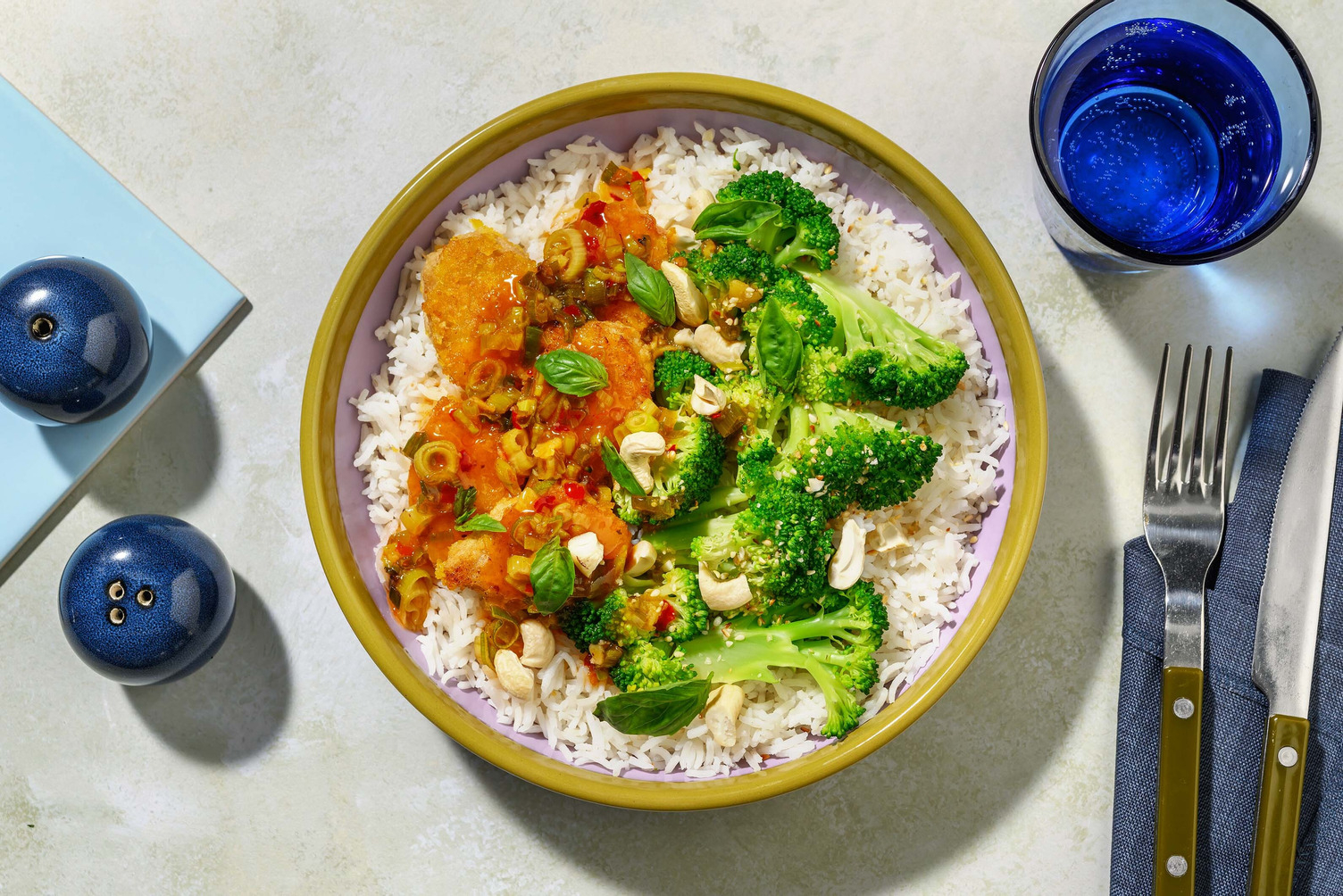 Nuggets végétariens en sauce épaisse à l'orange